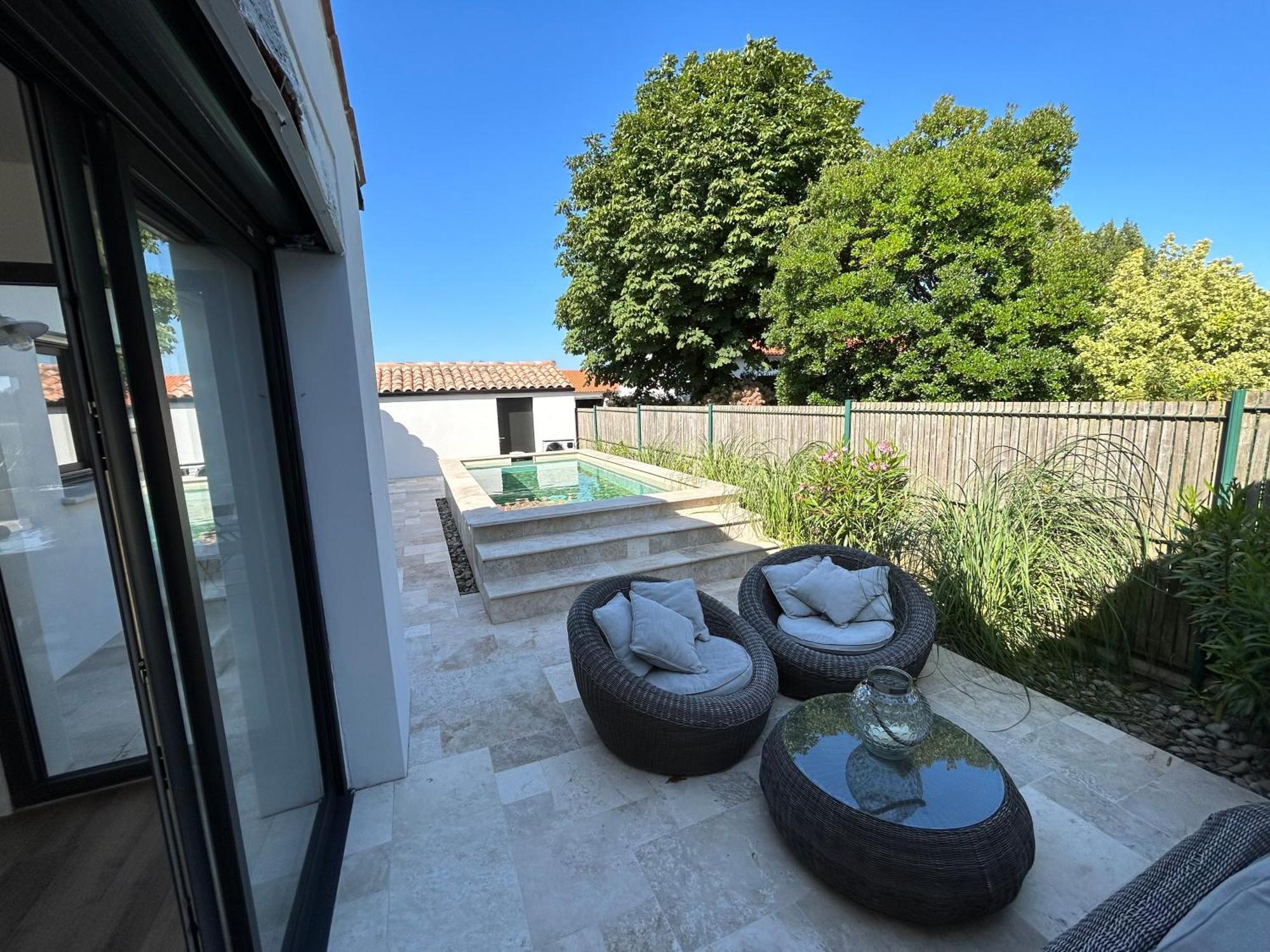 Les Jardins Des Brandes Villa La Rochelle  Exteriör bild